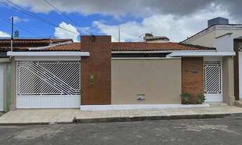 Imagem: Casa 300m² no Residencial Pinheiros Churrasqueira