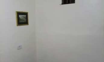 Imagem 6: Quarto com banheiro individual mobiliada