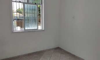 Imagem 2: Casa para aluguel com 50 metros quadrados com 2 quartos em Del Castilho - Rio de Janeiro