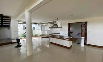 Imagem: Apartamento para aluguel possui 370 metros