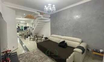 Imagem: Casa à venda 3 Quartos, 2 Vagas, 250M²