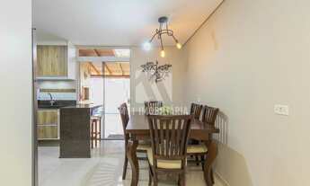 Imagem 7: Casa à venda no bairro Sítio Cercado - Curitiba/PR