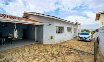 Imagem 3: Casa em Condomínio para Venda em Valinhos, Jardim Paiquerê, 3 dormitórios, 2 suítes, 4 ban