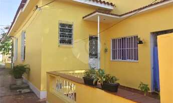 Imagem: Casa - 03 quartos - Quintino ME