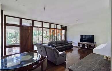 Imagem 5: Casa para aluguel, 7 quartos, 1 suíte, 8 vagas, Braúnas - Belo Horizonte/MG