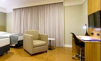 Imagem 3: Flat no Jardins Excelente Localização no Pool