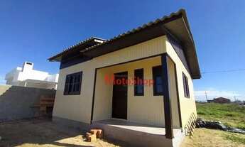 Imagem: Casa bem localizada com 2 dormitórios para