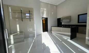 Imagem 4: Oportunidade - Casa Cond Residencial Mantiqueira 3 Quartos (suite) - Armários Planejados