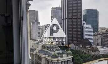 Imagem 2: Lindo apartamento todo reformado com vista para o Teatro Municipal, Centro - RJ