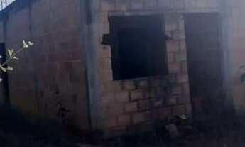 Imagem 2: Juatuba casa em construção lote 360M cercado com água, luz e net disponível