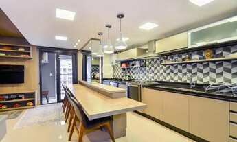 Imagem 3: CURITIBA - Apartamento Padrão - Água Verde