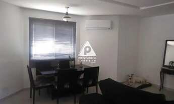 Imagem 2: Casa em condomínio fechado