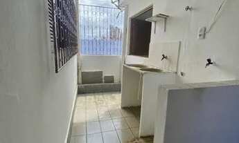 Imagem 3: Casa ao lado do midway