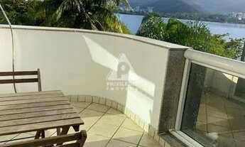 Imagem 3: Na Lagoa: excelente 2 quartos, com vaga. Com vista panorâmica para a Lagoa, é um Flat de a