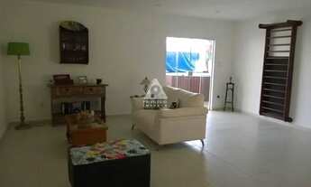 Imagem: Casa em Condomínio à venda, 3 quartos