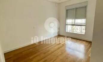 Imagem 5: Vendo lindo apartamento em Moema . Altissimo Padrão. ou alugo 400m² AU , 5 vagas