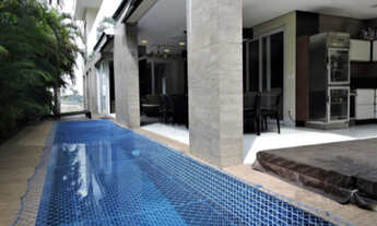 Imagem 3: Casa - Alphaville - 480m² - 4 suítes - Hidro - Piscina - 4vgs