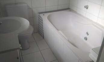 Imagem 2: Casa para venda com dois dormitórios, 2 vagas de garagem, 2 banheiros- róximo da Av Ultram