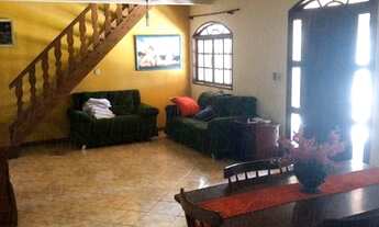 Imagem 4: Casa para venda tem 250 metros quadrados com 3 quartos em Unamar (Tamoios) - Cabo Frio - R