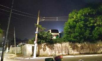 Imagem 2: Atenção??? terreno com frente p/ 3 ruas plano otimo para construção de predios ou galpão