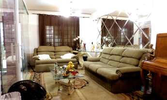 Imagem 7: EXCELENTE CASA Casa com 3 dormitórios