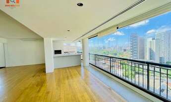 Imagem 2: Apartamento alto com VISTA EXCEPCIONAL em rua calma e arborizada. Reformado, ensolarado, ó