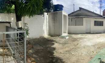 Imagem 2: Casa para venda com 324 metros quadrados com 3 quartos