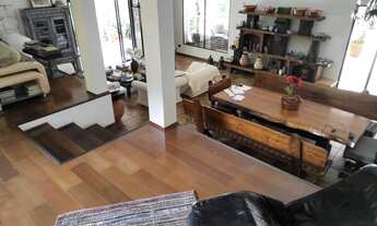 Imagem 4: Excelente sobrado integrado com a natureza com 3 dormitórios sendo 1 suíte, espaço gourmet