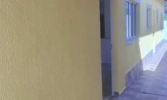 Imagem 4: CASA COM TERRENO NO FUNDO PARA CONSTRUIR PISCINA!