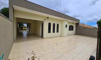 Imagem 2: Casa com 01 suíte + 02 quartos, Jardim Petrópolis, Umuarama - PR