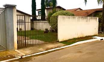 Imagem 7: Casa para venda possui 400 metros quadrados com 3 quartos