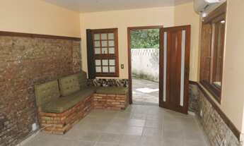 Imagem 6: Casa de condomínio sobrado para aluguel e venda possui 136 metros quadrados com 3 quartos