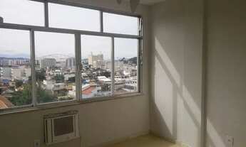 Imagem 2: Lindoooo Apto reformado 2q próx. à R. Dias da Cruz