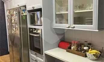 Imagem 5: Apartamento para venda possui 221 metros quadrados com 4 quartos em Santa Teresinha - São