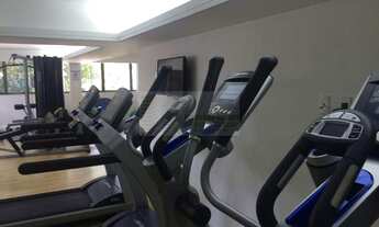 Imagem 3: Apartamento para Venda em Recife, Casa Forte, 4 dormitórios, 4 suítes, 1 banheiro, 5 vagas