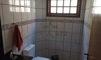 Imagem 4: Casa para venda possui 257 metros quadrados com 4 quartos