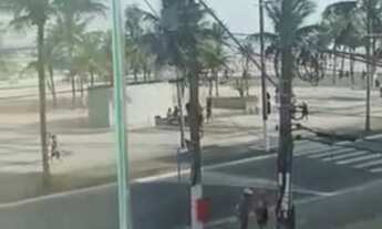 Imagem: FRENTE MAR GUILHERMINA SACADA ENVIDRAÇADA