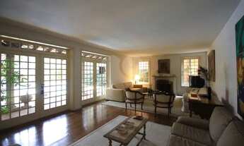 Imagem 5: Linda casa na Cidade Jardim com piscina e Jardim