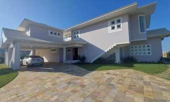 Imagem 4: Casa à beira-mar 04 suites com piscina á venda em Governador Celso Ramos