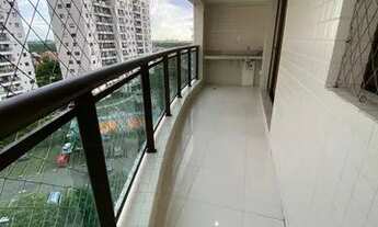 Imagem 6: Excelente Apartamento No JARDIM DE ANDALUZIA, Reformado e Projetado, Alto do Calhau