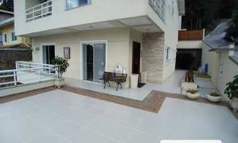 Imagem: Casa com 5 quartos à venda, 330 m² por