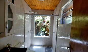 Imagem 3: Cabana com teto de vidro turística