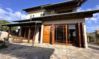 Imagem 2: Casa de 4 dormitorios no bairro São Roque