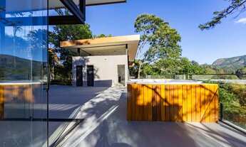 Imagem: Casa com 5 suítes no condomínio Roseiral