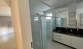 Imagem 3: Casa para aluguel e venda com 700 metros quadrados com 6 quartos.