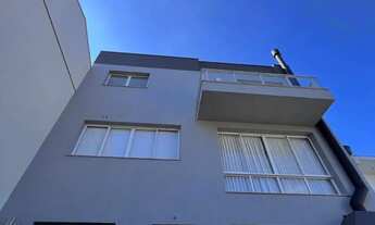 Imagem 2: Casa semi mobiliada de 3 dormitórios, 4 vagas no bairro Cascata