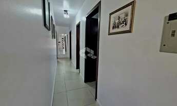 Imagem 5: Casa com 3 dormitórios (sendo 1 suíte), garagem para 2 carros, anexo nos fundos e pátio na