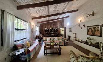 Imagem 2: Casa à Venda em Secretário, 4 quartos e 247 m² - Petrópolis, RJ