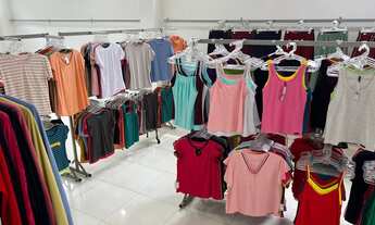 Imagem 4: Loja de Roupas Galpão / depósito com 4 vagas na garagem