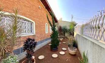 Imagem 2: Casa à venda 3 Quartos, 1 Suite, 4 Vagas, 492.2M², Jardim Alvinópolis, Atibaia - SP